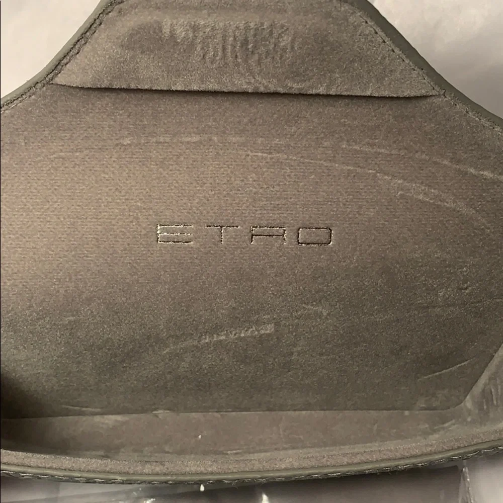 NWT ETRO wire aviator sunglasses w/lace design